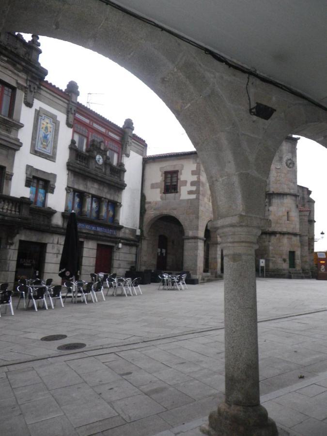 Mirador De La Muralla Betanzos Bagian luar foto