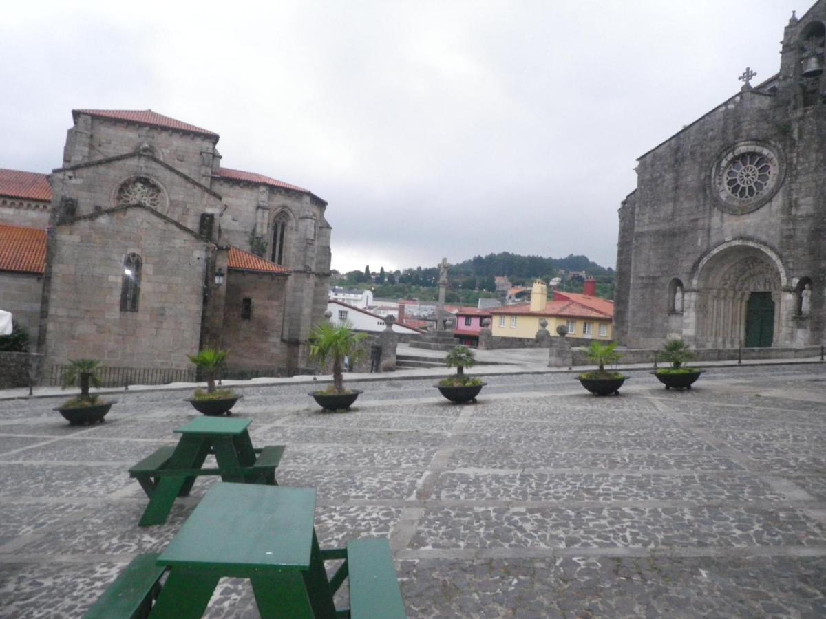Mirador De La Muralla Betanzos Bagian luar foto